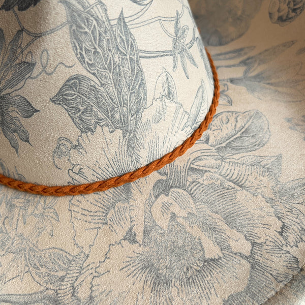 611fc05e3c4ce80992caae23_blue-chinoiserie-off-white-cowboy-detail_1759162793845.jpg