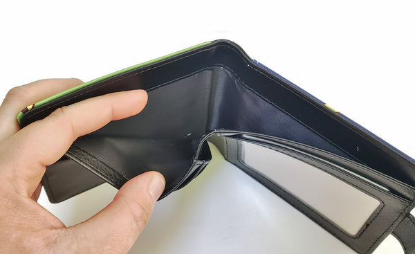 611fc05e3c4ce80992caae23_inside-wallet-2-_1785194898149.jpg