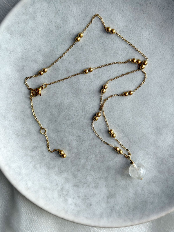 611fc05e3c4ce80992caae23_lumina-necklace-clear-quartz-01_1754584301981.jpg