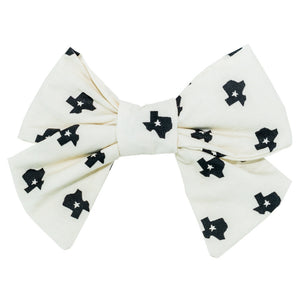 611fc05e3c4ce80992caae23_tx-bw-sailorbow_1749918526099.jpg