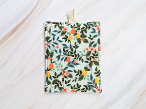 Citrus Grove Mint Rifle Paper Co Pot Holder - 1